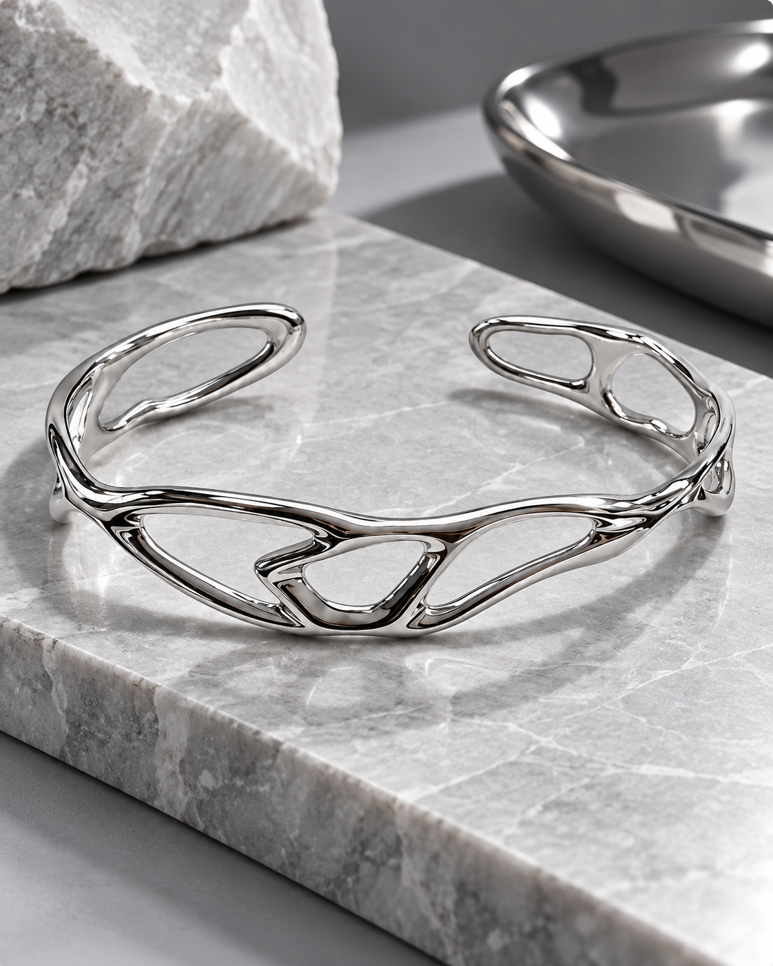 Aero-Chrome Cuff